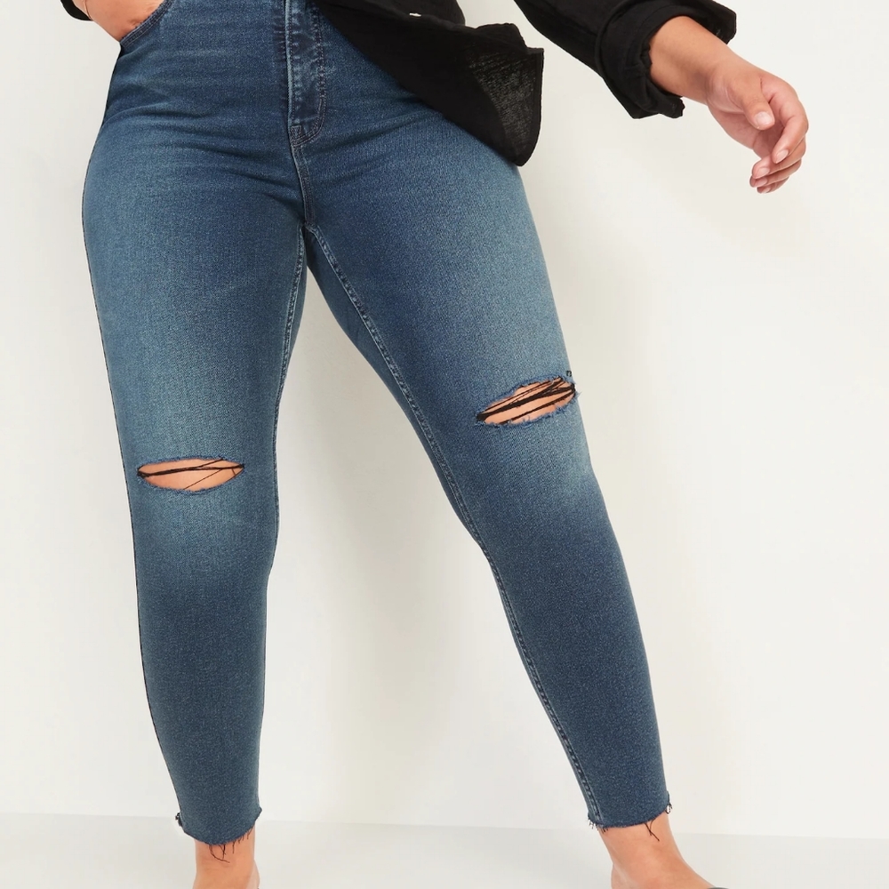 Size 22 Old Navy ripped jeans